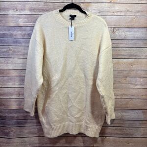 NWT Nasty Gal Oversized Ivory Knit Sweater Jumper - Size Small